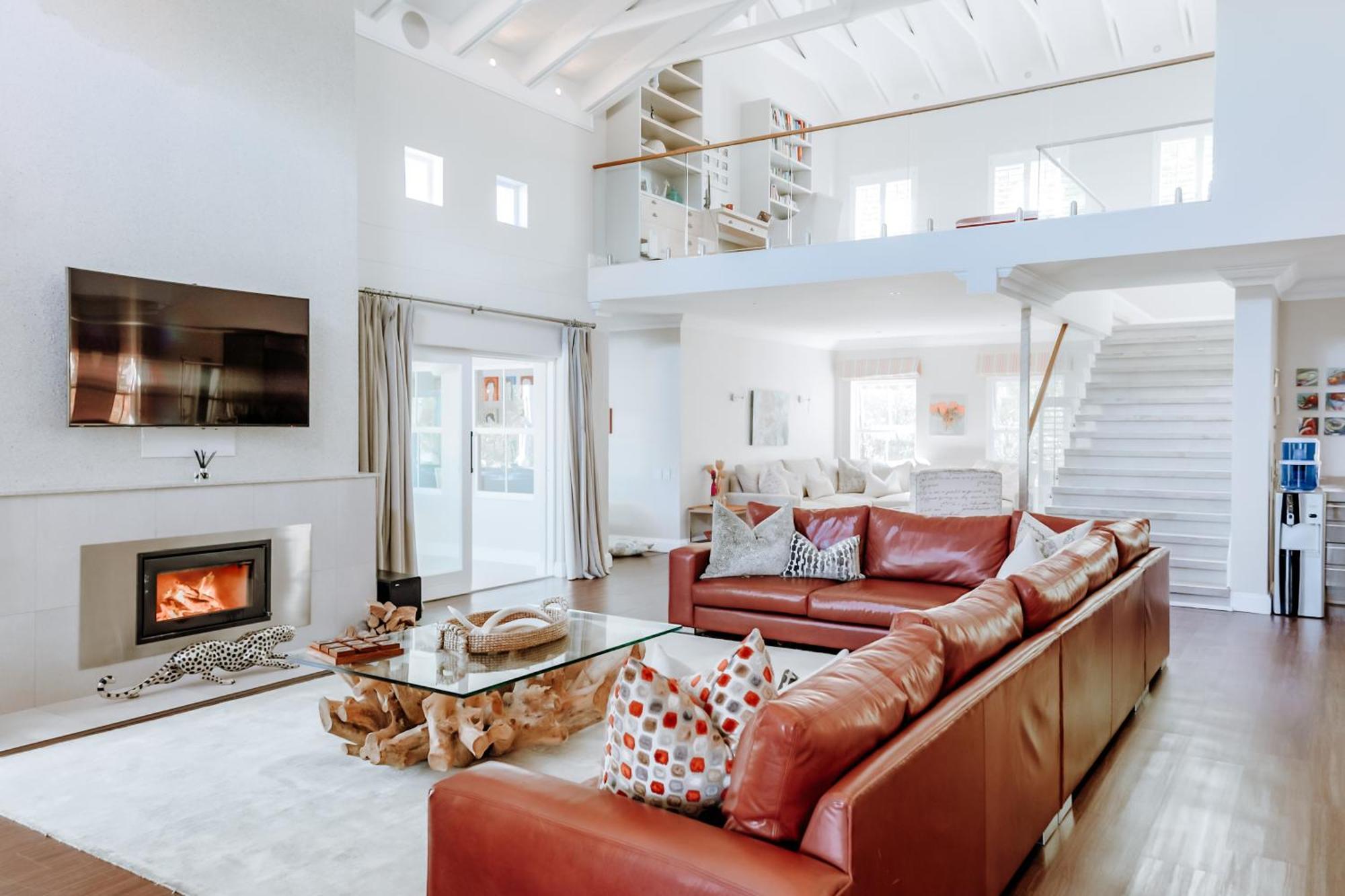 Luxe Family Home With Solar Power In Secure Hout Bay Estate Le Cap Extérieur photo